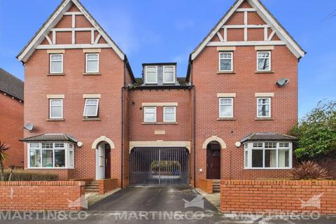 undefined, Victorian Court, Victorian Crescent