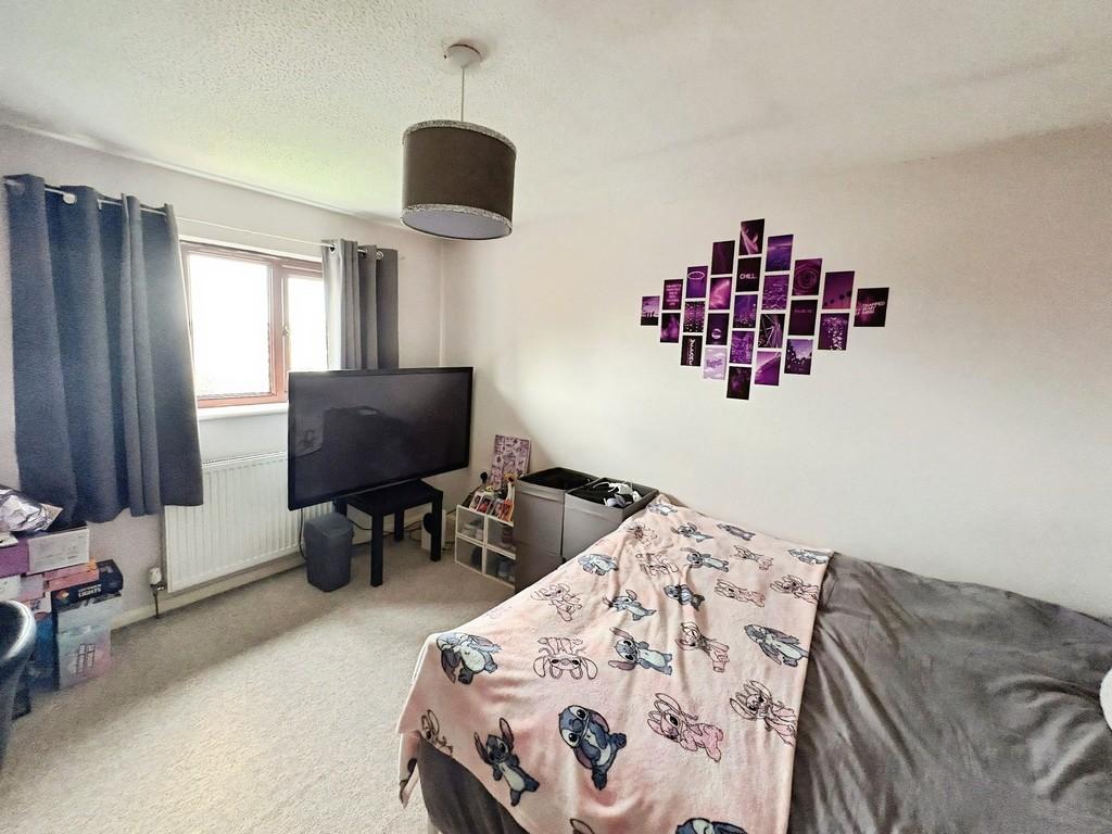 Fc8a3765-Bedroom