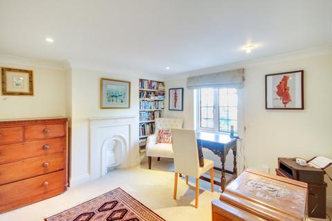 undefined, Clinton Hill, Dormansland, Lingfield, RH7