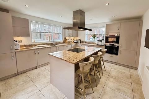 4 bedroom detached house for sale, Ryton Place, Preston PR25