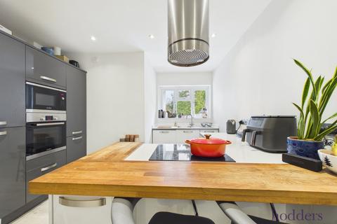 1 bedroom apartment to rent, Bourneside, Addlestone Road, Addlestone, Surrey, KT15