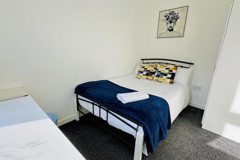 3 bedroom terraced house for sale, Colchester Street, Stoke, CV1
