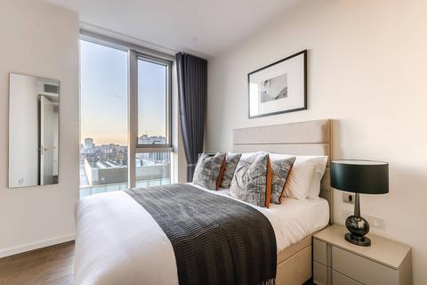 3 bedroom flat for sale, Lillie Square, London, SW6