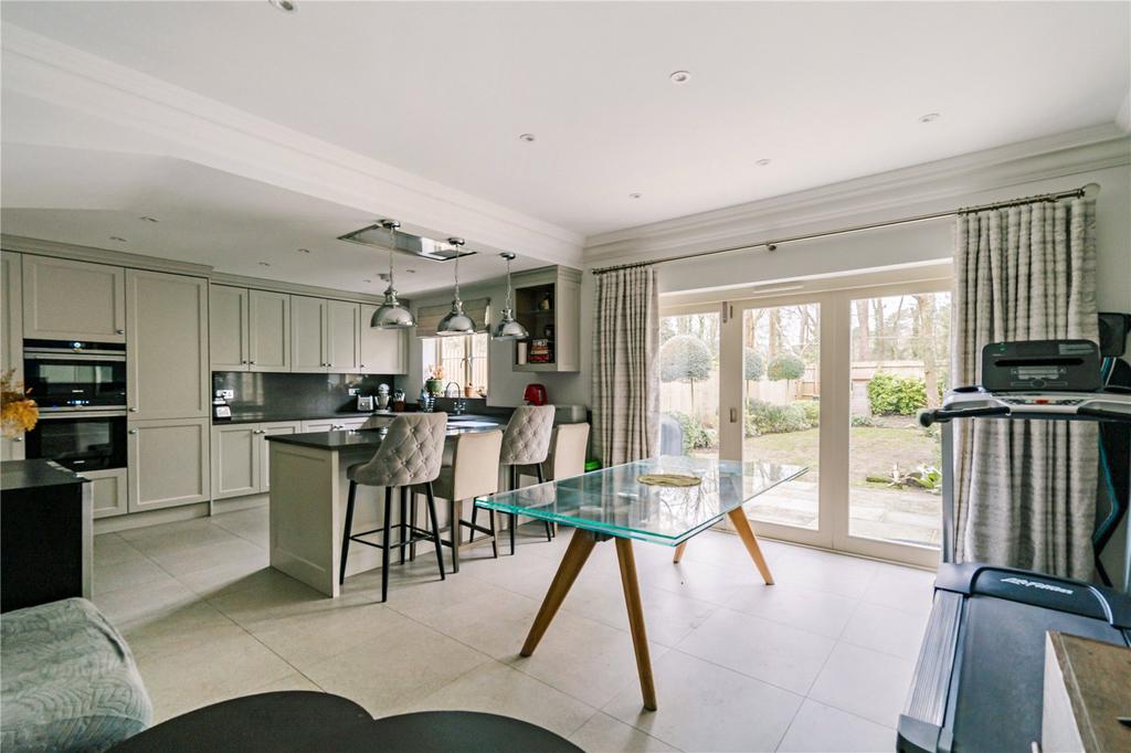 Family/Dining Room