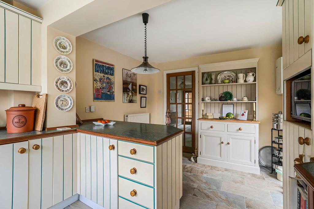 Kitchen breakfast room