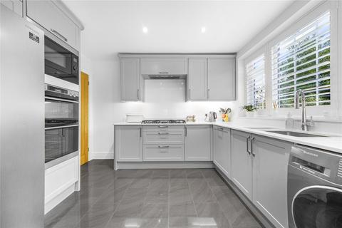 undefined, Connaught Road, Woking GU24