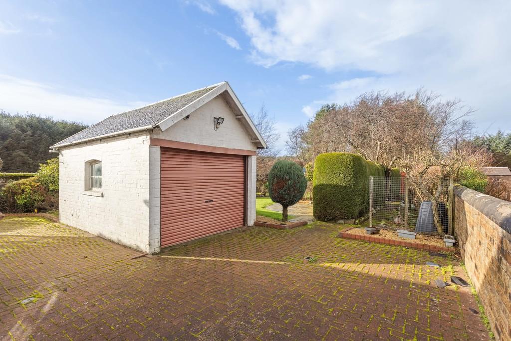 58 Redhouse Road 33
