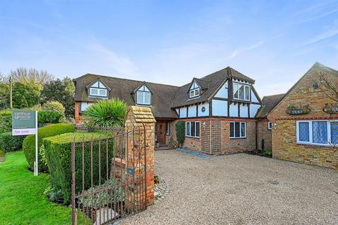 5 bedroom detached house for sale, Denham Lane, Chalfont St. Peter, SL9