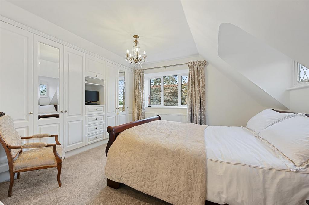 Master Bedroom.jpg