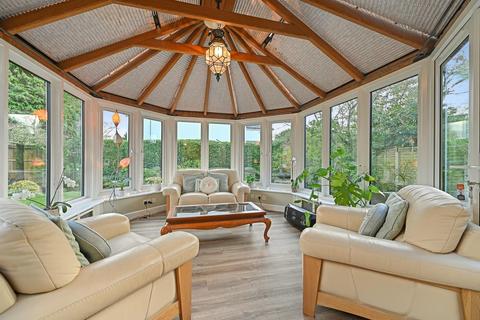 5 bedroom detached house for sale, Denham Lane, Chalfont St. Peter, SL9