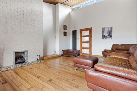 undefined, Mill Road, Clackmannan FK10