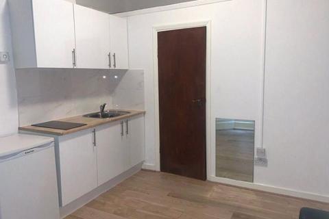 1 bedroom flat for sale, London SE13