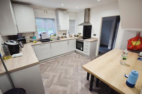 undefined, Carling Grove, Fenton