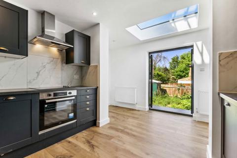 1 bedroom flat to rent, Underhill Road, London SE22