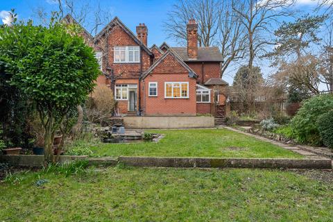 3 bedroom semi-detached house for sale, The Drive, South Wallington