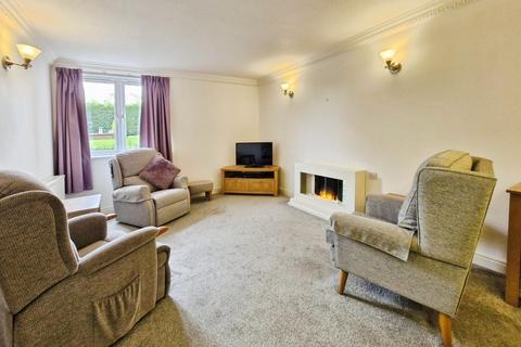 undefined, Horsforth LS18