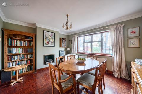 3 bedroom semi-detached house for sale, Grosvenor Avenue, Carshalton