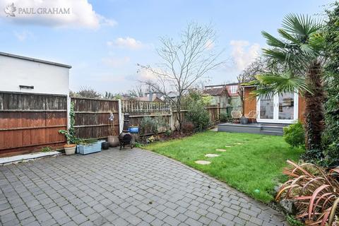 undefined, Shepley Close, Carshalton