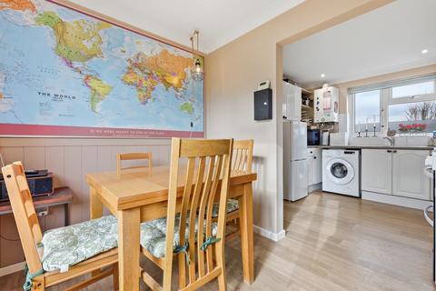 3 bedroom terraced house for sale, Northfields, Cambridge CB25