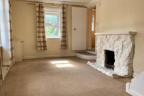 2 bedroom house to rent, Hayes Road, Paignton, TQ4