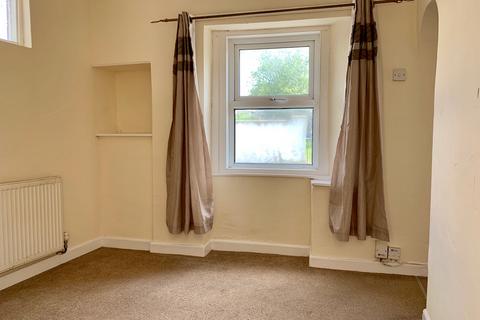 2 bedroom house to rent, Hayes Road, Paignton, TQ4