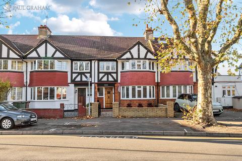 Westmead Corner, Carshalton