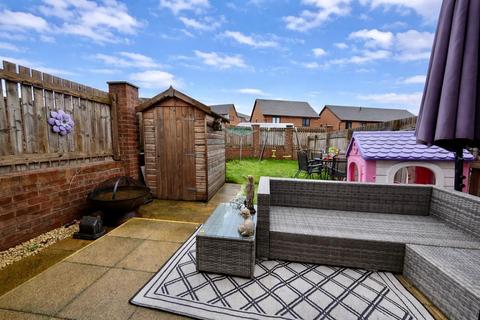 undefined, Hawes Way, Waverley