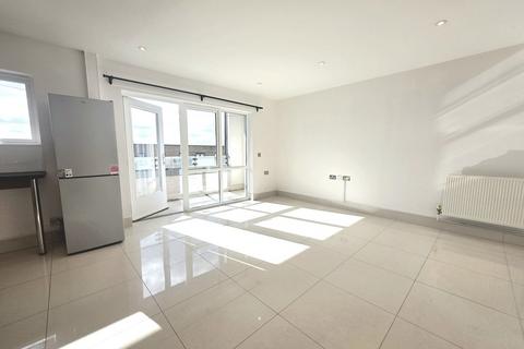 1 bedroom apartment to rent, Lime Court, Tranquil Lane, Harrow