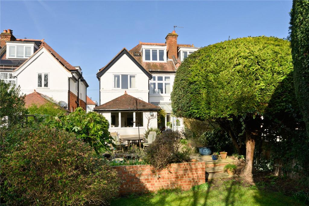 Rear Garden Aspect