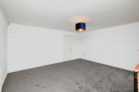 3 bedroom terraced house for sale, Risborrow Close, Etwall, Derby