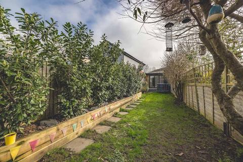 3 bedroom semi-detached house for sale, The Myrke, Datchet SL3