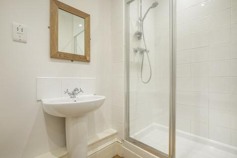 undefined, Charing Cross Road, Covent Garden WC2
