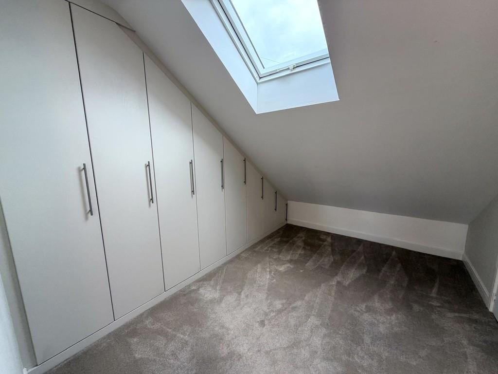Walk in wardrobe