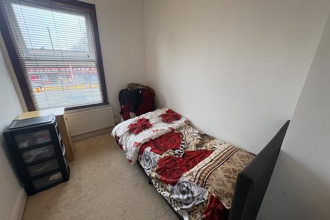 4 bedroom terraced house for sale, Hertford Road, Enfield EN3