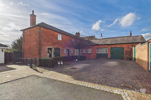 3 bedroom barn conversion for sale, The Woodlands, Tatenhill