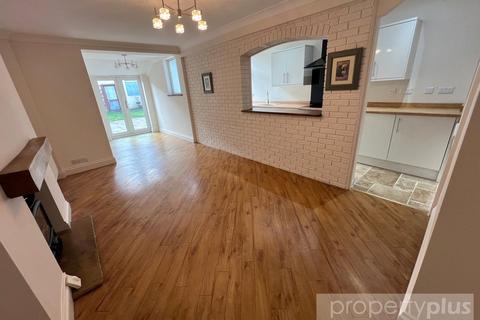 3 bedroom end of terrace house for sale, Miskin Street, Tynewydd, Treherbert, Rhondda Cynon Taff, CF42