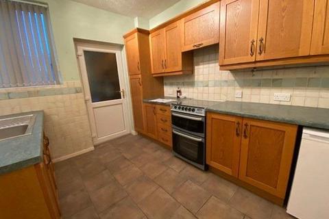 3 bedroom semi-detached house to rent, Bringhurst Road, LEICESTER
