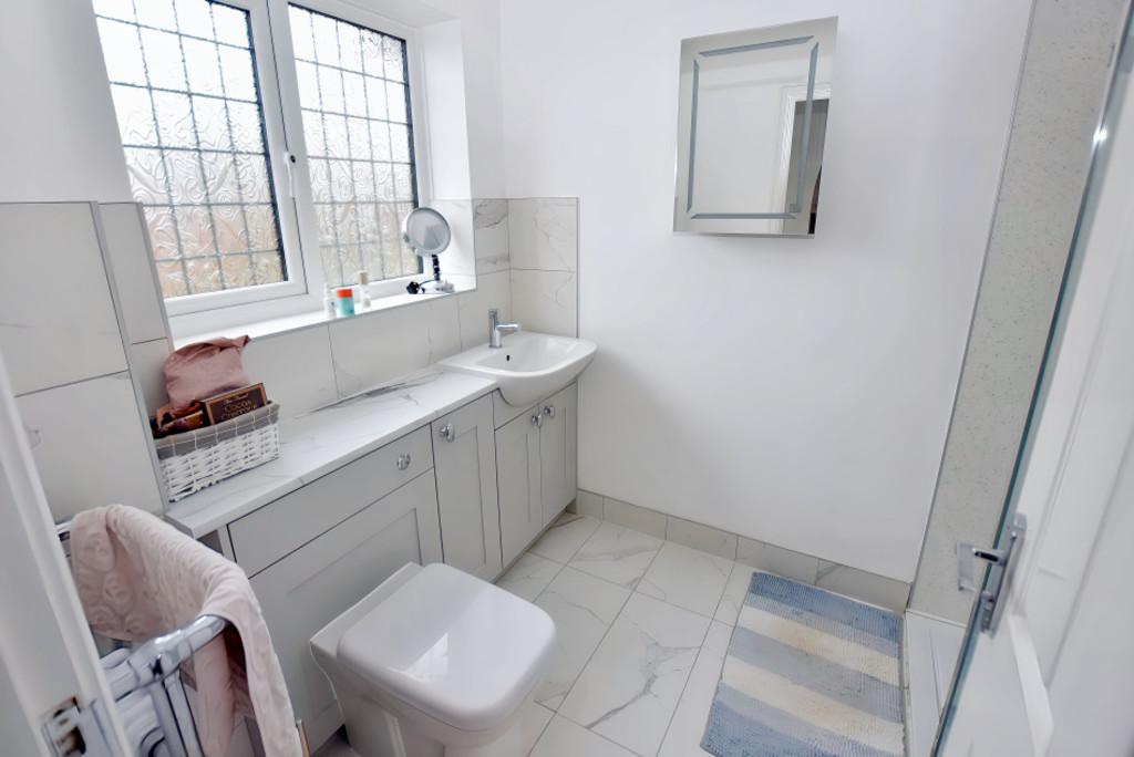 En Suite 1