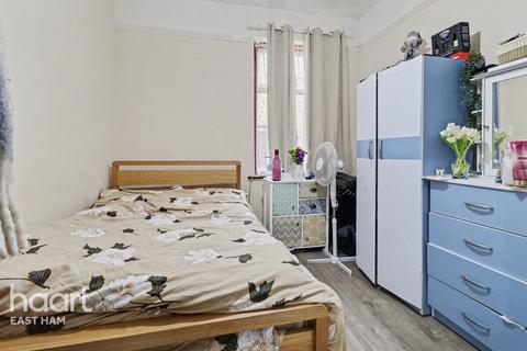 3 bedroom terraced house for sale, Hartley Avenue, London