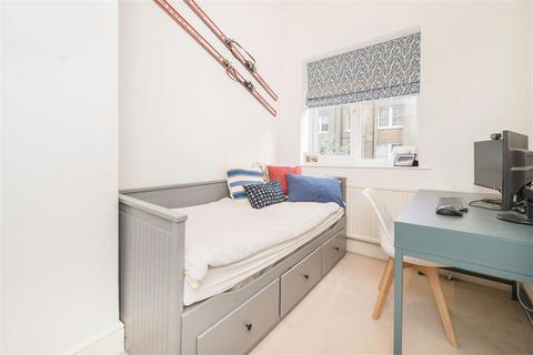 2 bedroom flat for sale, Gratton Road, London W14
