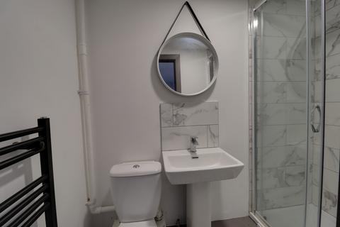 1 bedroom in a house share to rent, Bridge Road, Leicester
