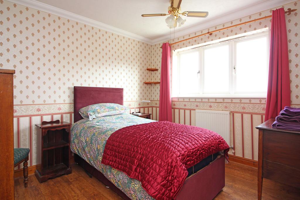 Bed2