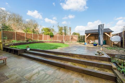 4 bedroom detached house for sale, PIPERS MEAD, CLANFIELD