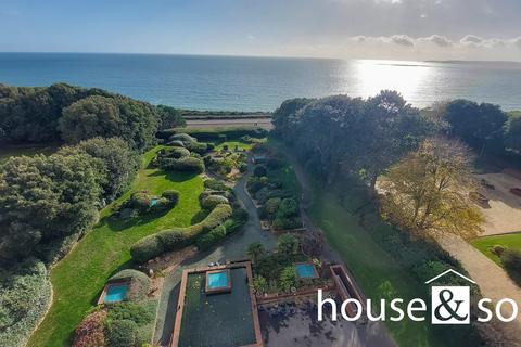 2 bedroom apartment for sale, Solent Pines, Manor Road, East Cliff, Bournemouth, BH1