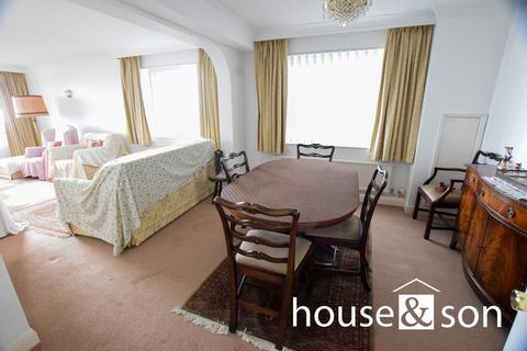 2 bedroom apartment for sale, Solent Pines, Manor Road, East Cliff, Bournemouth, BH1
