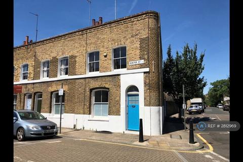 undefined, Quilter Street, London, E2