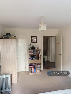 1 bedroom flat to rent, Domus Court, Edgware, HA8
