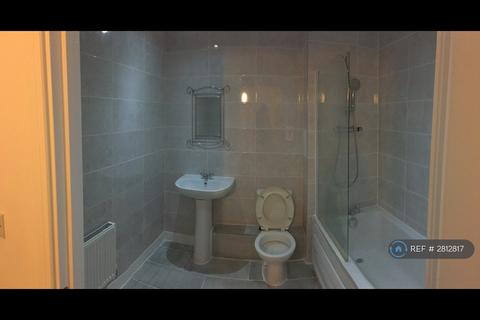 1 bedroom flat to rent, Bramley Crescent, Ilford, IG2
