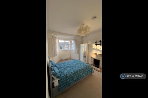 undefined, Wellmeadow Road, London, SE13