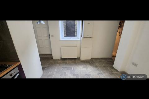 undefined, Summer Street, Halifax, HX1